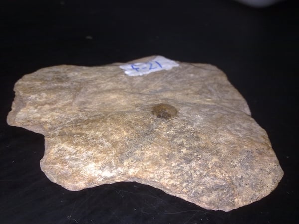 F21 PIZARRA ALTERADA 2