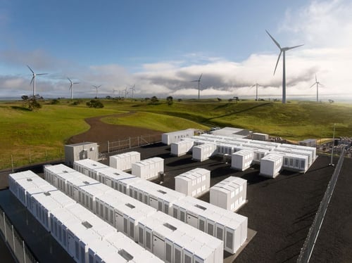 Tesla-Lake-Bonney-Battery-02-1-