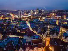 Vista aérea de Tallin, Estonia